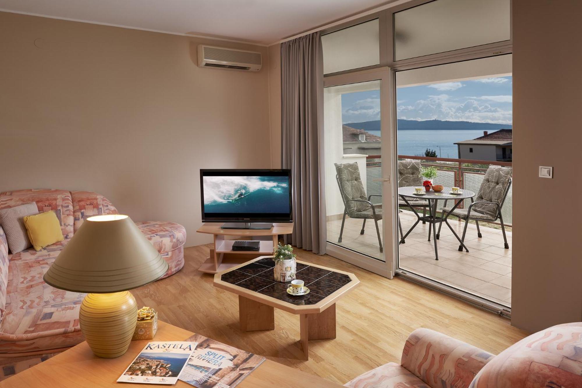 Palmaja Apartment คาชเตลา ภายนอก รูปภาพ